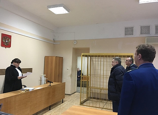 Волгоградский слесарь, устроивший в котельной схрон боеприпасов, получил 2 года условно и заплатит штраф